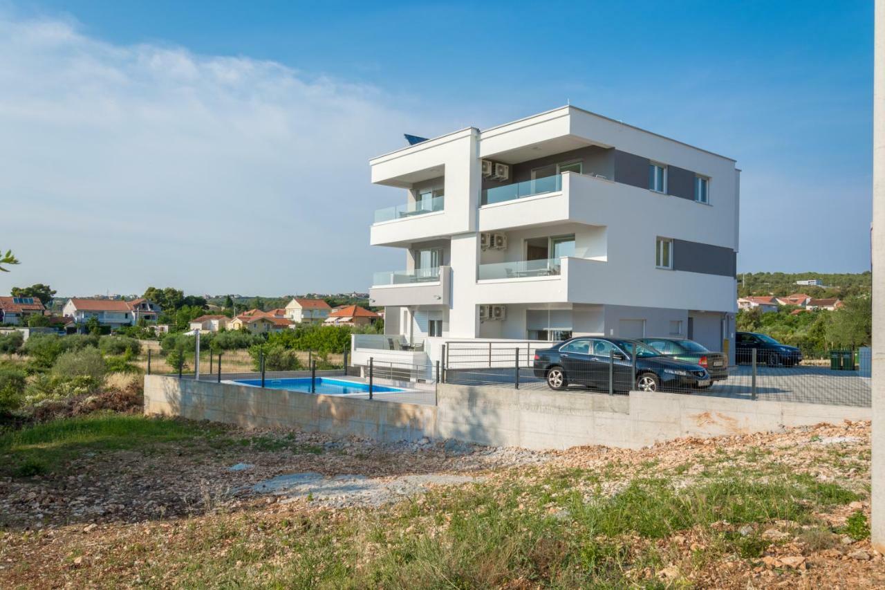 Apartamento Apartmanska Kuca Luna Bibinje Exterior foto