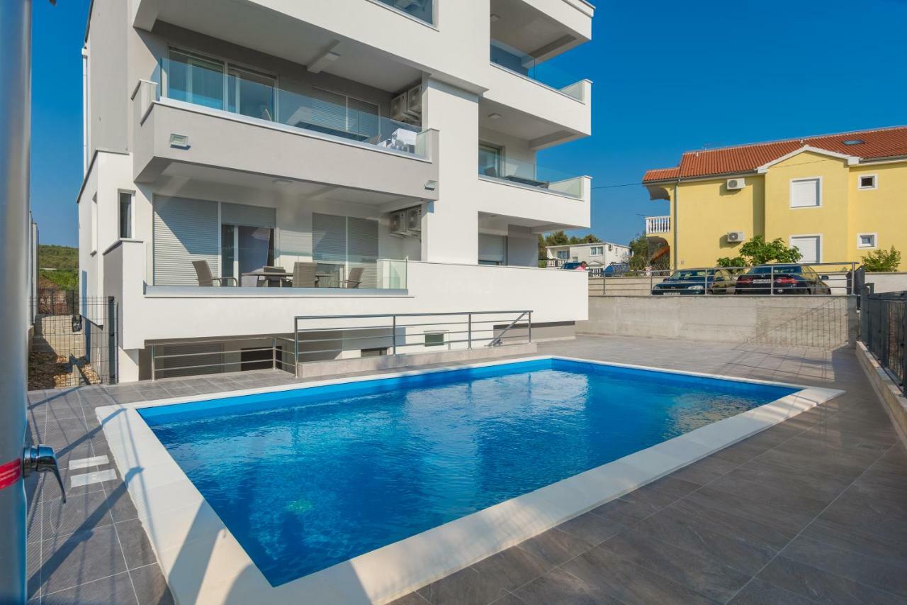 Apartamento Apartmanska Kuca Luna Bibinje Exterior foto